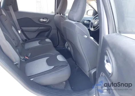 2016 Jeep Cherokee Altitude из США, поврежденный, VIN 1C4PJLAS6GW319343